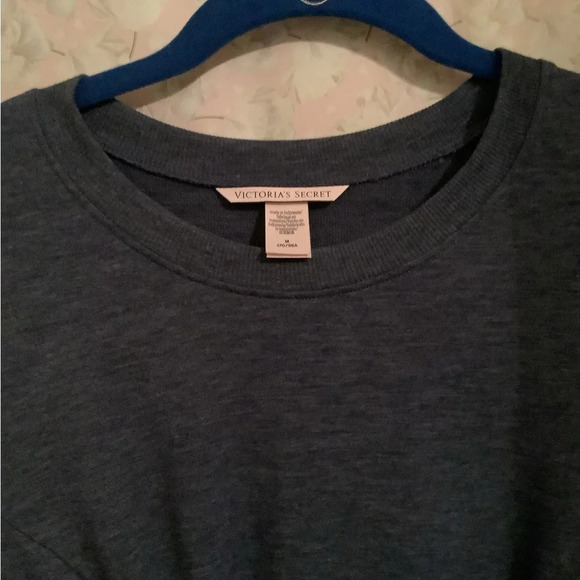 VICTORIA SECRET~BLOUSE~ FRONT TIE DETAIL~M - Picture 6 of 7